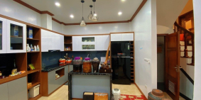 Bán nhà 5 Tầng Đ.Mỹ Đình. Có sân để Oto.Kèm nội thất