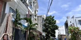 Lời ngay 5 Tỷ!Ngộp bank-Bán gấp 6 tầng 312 m2 đất 6,4x33 nở hậu Lê Đức