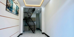 Nhà lầu hoàn công 2 phòng ngủ gần bến Ninh Kiều