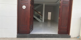 BÁN GẤP CĂN NHÀ PHỐ MẶT TIỀN ĐƯỜNG TÔN THẤT TÙNG LÀNG ĐH THỦ ĐỨC