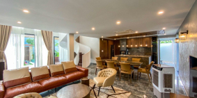 Kiệt Tác villa Nam Việt Á,  Biệt Thự hồ cá koi Nguyễn Lữ, Ngũ Hành Sơn,Đà Nẵng