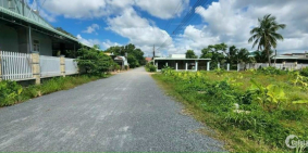 Cần tiền bán nhanh lô đất ở trung tâm thị xã Hòa Thành Tây Ninh