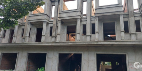 Nhà phố 3 tầng đường Phượng Hoàng lộ 24m