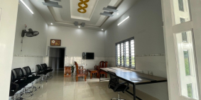 Chủ kẹt tiền cần bán gấp căn nhà mới xây dt 330m2 hướng tây nam giá tốt