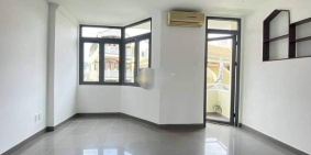 Bán Nhà Hẻm Xe Tăng, 5 Tầng, 94m2, Oto Ngủ Trong Nhà, Khu Phan Xích Long Đắc Đỏ