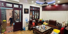 Bán nhà rẻ đẹp 70m2 5tầng mặt tiền 6m 6.2tỷ gần ôtô Phố Hào Nam Đống Đa (1)