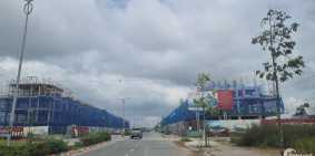 NHÀ PHỐ,SHOPHOUSE NGAY TRUNG TÂM HUYỆN UỶ HẬU NGHĨA - ĐỨC HOÀ.10% NHẬN NHÀ NGAY