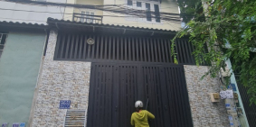 Cần tiền gấp Bán nhà HXH gần Vạn Phúc City - Giá 6 tỷ