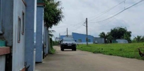 Cần bán miếng đất thổ cư mặt tiền xe hơi, sổ hồng riêng, bao công chứng