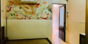 Cho thuê Nguyên Lầu 1 ở mặt tiền đường