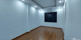 Bán nhà Kim Giang, chủ nhà công chức, 50 m2, hơn 5 tỷ