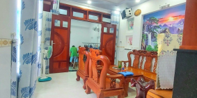 Mặt tiền đường Trường Chinh 800m2 ngang 16 chỉ nhĩnh 170 tr/mm