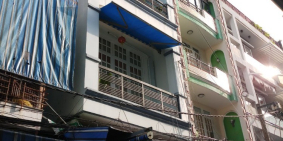 Cần bán gấp nhà chợ Hạnh Thông Tây khu đông dân cư