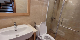 Bán nhà Ngọc Hồi, Thanh Trì,nhà mới dt 45m 5 tầng,lô góc,kinh doanh, nhỉnh 4 tỷ