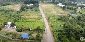 Cần bán 135m2 đất Thổ, SHR, mặt tiền đường 20m quy hoạch mở rộng. CK 3%