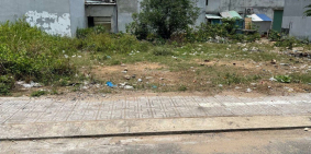 bán gấp lô đất ngay tỉnh lộ 10 - 160m2 - giá 1tỷ350- đường 12m đối diện cổng kcn