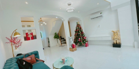 Bán nhà quận Phú Nhuận, nhà mới xây DT 40m2. 1 trệt, 4 lầu, 5PN 6WC