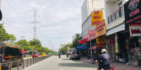 bán gấp miếng đất nằm ngay chợ gò đen có ngân hàng bão lãnh