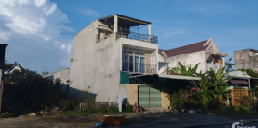 Cần bán gấp nhà liền kề Nguyễn Văn Tạo giá 1,8 tỷ giá quá bèo, mong bán được nhẹ