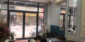 Chính chủ bán nhà ngay Mặt phố Cát Linh 76m2 Mt 5m Đầu tư Kd Vp