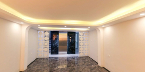 Mặt phố Hoàng Ngân 45m Thang máy kinh doanh Giá chưa đến 300tr