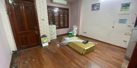 Bán nhà mặt phố Thụy Khuê 40m2 x 6 Tầng Mặt tiền 4,5m giá 14 tỷ ( Lô góc )