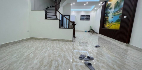 Cách đúng 1 nhà là ra phố 45m2*4T Bạch Đằng  2.7 tỷ