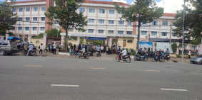 Kẹt vốn bán gấp nhà mặt tiền gần trường cấp 3 Trần Văn Trà, Hưng Phú, Cần thơ