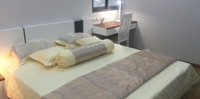 Cho thuê căn hộ 2 ngủ 2 WC Golden West Lê Văn Thiêm