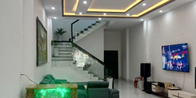 Nhà Phố 2 lầu kiên cố mặt tiền tỉnh lộ 2