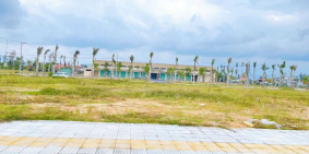 Cần bán gấp 1 lô đất nền khu phố chợ Đông Phú , Quảng Nam