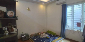 Bán nhà chính chủ 36m2 5tầng mặt tiền 4.3m 4.2tỷ số 37B3 ngõ 20 Hồ Tùng Mậu Cầu