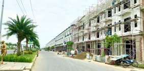 Bán đất Liền kề chợ Hưng Long, giá tốt cuối năm