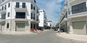 Nhà phố mặt tiền chợ Thị TRấn Thới Lai TP Cần Thơ