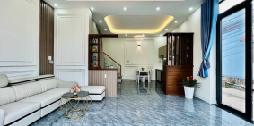 Nhà mới góc 2 mặt tiền hẻm 287 đường Trần Quang Diệu