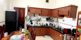 Nhà 2 tầng xe hơi đỗ cửa Vườn Lài gần UB Quận, 4.2 tỷ