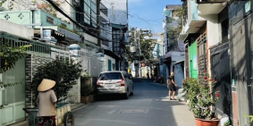 Bán Nhà Đẹp Khu Vực PXL Ngang 4m Cách 10m ra Hẻm Xe Hơi Chỉ 4.2 Tỷ.