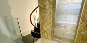 Bán nhà mặt phố Vũ Ngọc Phan 68m Phân lô 2 thoáng 7 tầng thang máy KD giá ngon