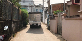 Nhà 174m2, vào ở ngay đường Võ Văn Hát Q9, hẻm xe tải lưu thông, sổ hồng