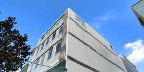 Cho thuê mặt bằng lớn đường Lê Bôi