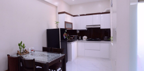 Cho thuê nguyên nhà 4 tầng tại Văn Cao, full đồ đẹp, giá chỉ 12 triệu/tháng.