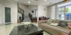 Bán biệt thự 10x20,XD hầm, 3tang, Hướng đông bắc, Giá giảm 29ty5