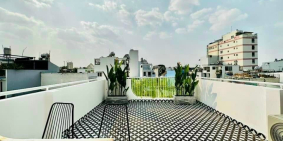 Giảm hơn 500 triệu- chính chủ- hẻm 8m- 4 tầng-ngang 4m-36m2-P1-Q10-5.85 Tỷ