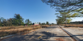 Megacity Kon Tum- Bán lô 202m2 mặt tiền Hùng Vương cạnh nhà mới xây