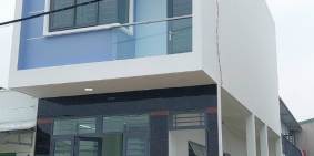 BÁN GẤP CĂN NHÀ LẦU VÀ DÃY TRỌ MỚI XÂY XONG