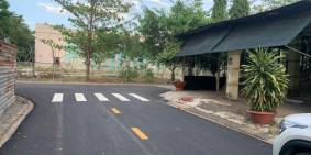 HÀNG NGỘP CHÍNH CHỦ CẦN BÁN 2 DÃY TRỌ 300m2 CÓ 8 PHÒNG TRỌ CHO THUÊ