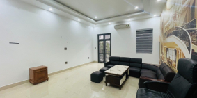 Cho thuê nguyên nhà liền kề 4 tầng Khu đô thị Hoàng Huy Mall.