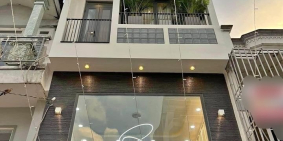 Chính Chủ BánGấp NHÀ Ngã4 Phú Nhuận- 70m2 - SHR Chỉ 3 Tỷ6, hẻm ô tô