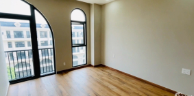 Shophouse cần cho thuê KĐT Vạn Phúc City. Nhà mới hoàn thiện