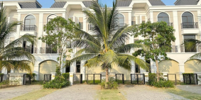 1 cặp nhà phố 2 mặt tiền đối diện Aeon